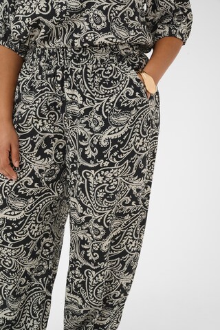 KAFFE CURVE Tapered Hose 'KCberry' in Schwarz