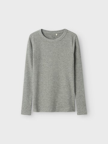 Maglietta 'NKFNakal' di NAME IT in grigio