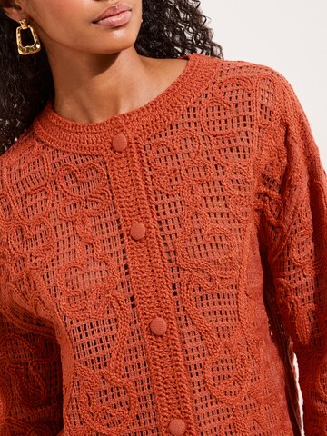 Friends Like These Neuletakki värissä oranssi