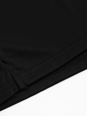 YOUTHUP Shirt 'Leibfrei' in Black