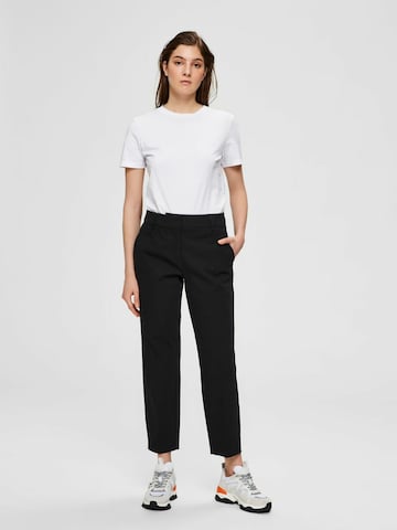 SELECTED FEMME Regular Pleated Pants 'Ria' in Black