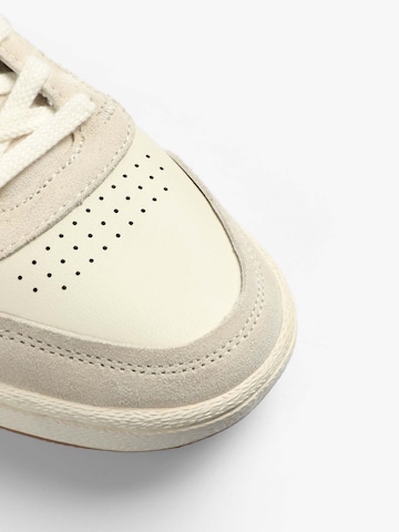 Scalpers Låg sneaker 'Lionel' i beige