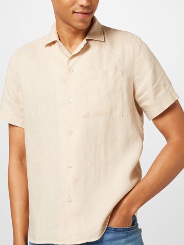 HUGO Comfort fit Button Up Shirt 'Ellino' in Beige