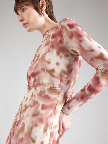 Rochie 'VINATURE' de la VILA pe bej