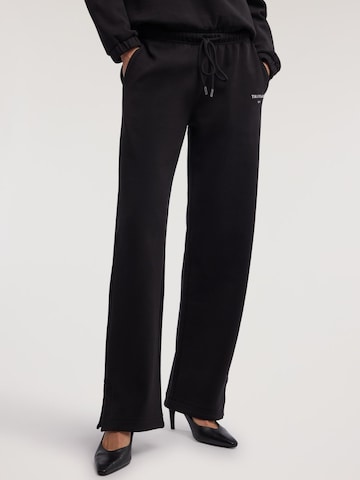 Pantaloni di Trussardi in nero