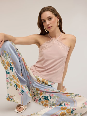 MOTIVI Top‌‌‌‌‌‌‌ in Pink