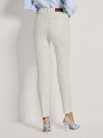 Effilé Jean MADELEINE en blanc : devant