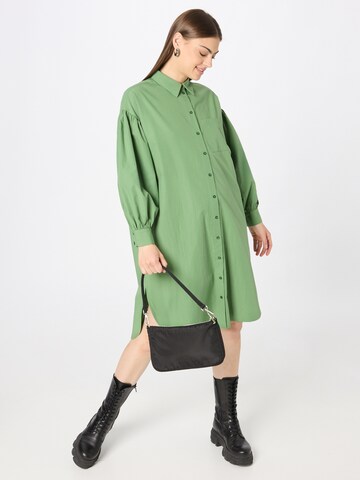 VERO MODA Рокля тип риза 'HELLA' в зелено