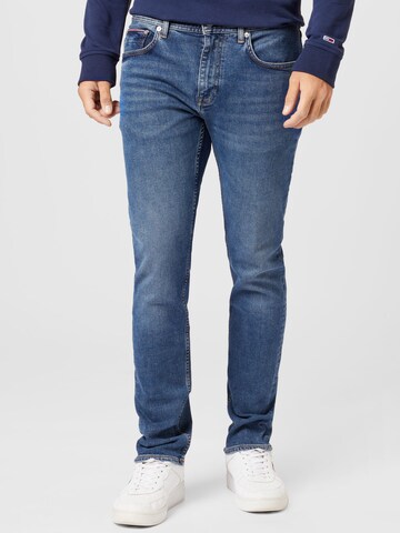 TOMMY HILFIGER Regular Jeans 'DENTON' in Blue: front