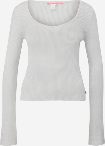 QS Sweater in Silver: front