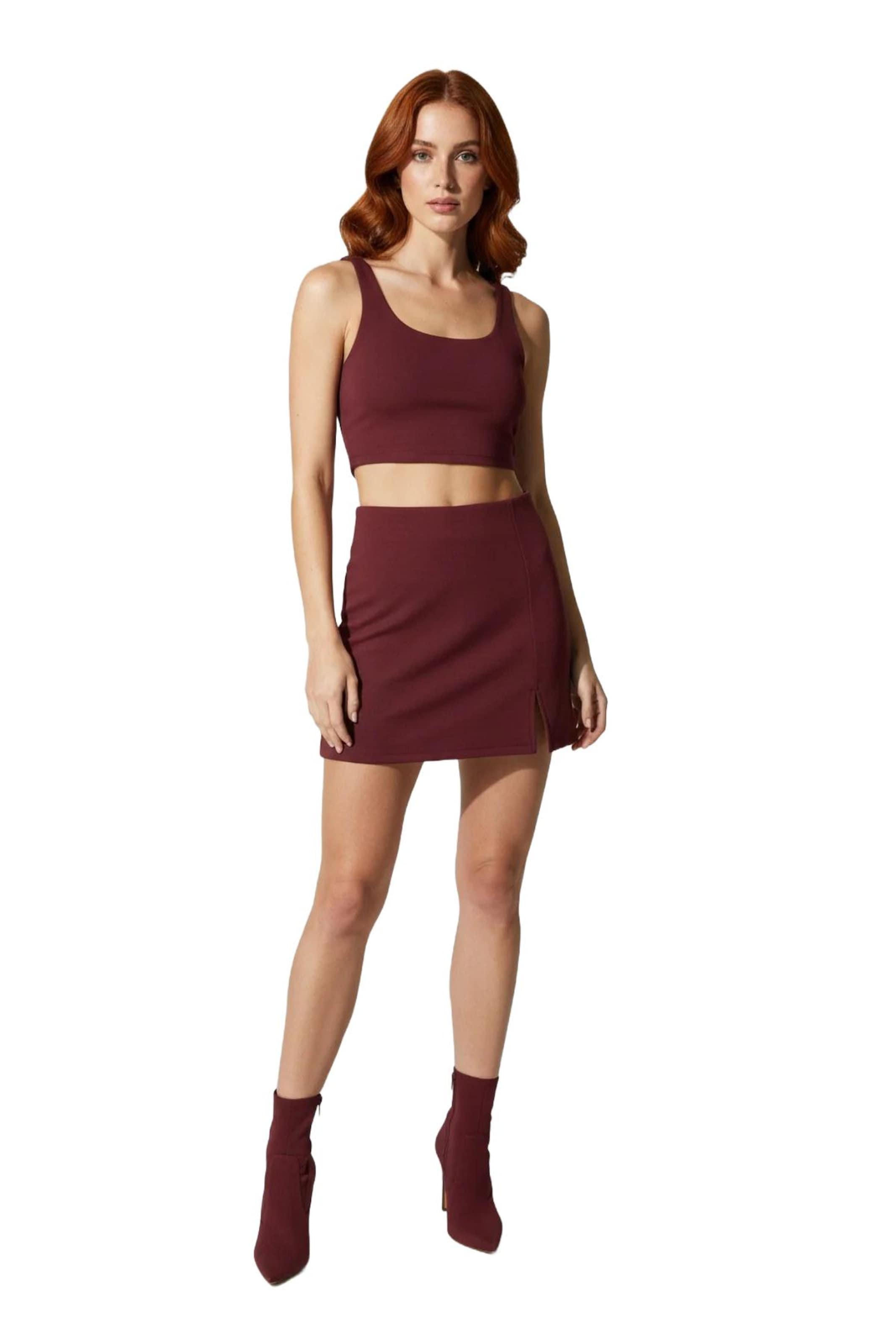 Alexa Dash Rok in Rood