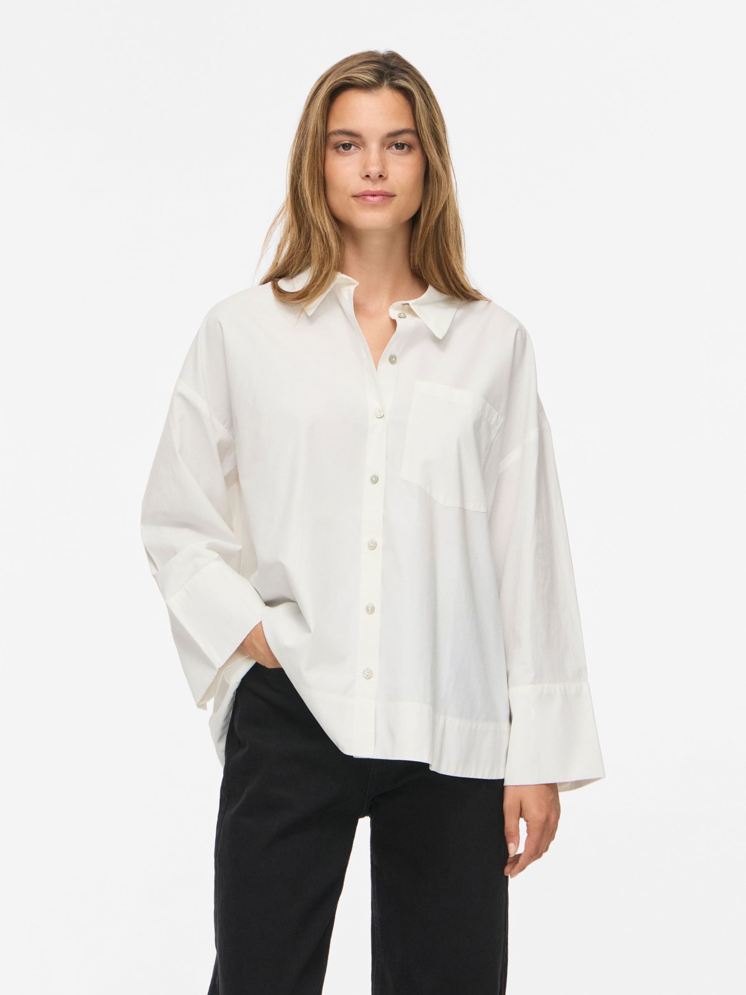 VILA Blouse in White: front