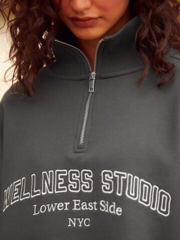 Next Sweatshirt i grå