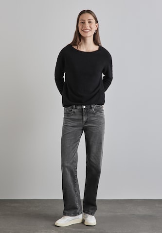 STREET ONE Boot cut Jeans in Grey