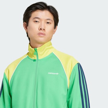 ADIDAS ORIGINALS Sweatjacke 'Track' in Grün