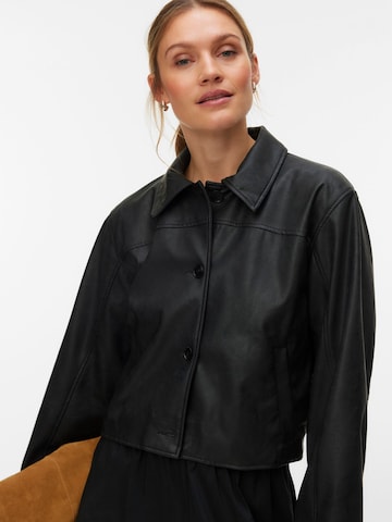 VERO MODA Tussenjas 'VM Luana' in Zwart