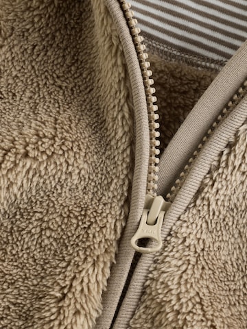 Ensemble Next en marron