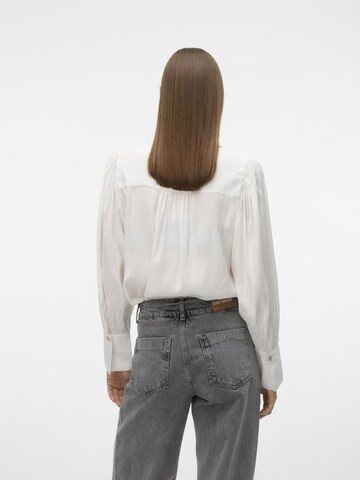 VERO MODA Blouse 'Dayma' in Wit