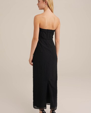 Abito di WE Fashion in nero