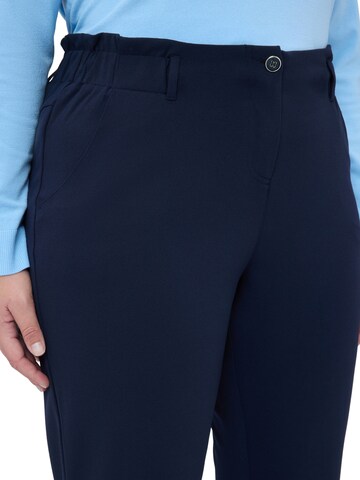 Regular Pantalon Fiorella Rubino en bleu