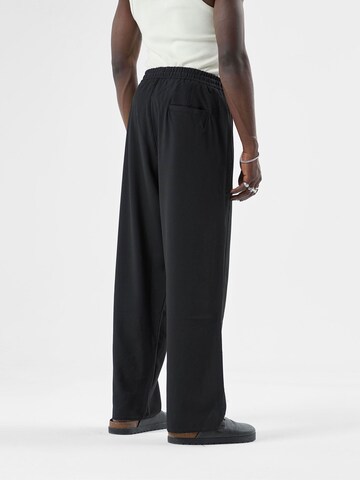 Wide Leg Pantalon à pince 'CLEVALEND' VAMOS CLO en noir