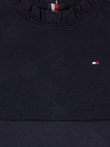 TOMMY HILFIGER Šaty 'Essential' – modrá