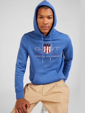 Felpa di GANT in blu