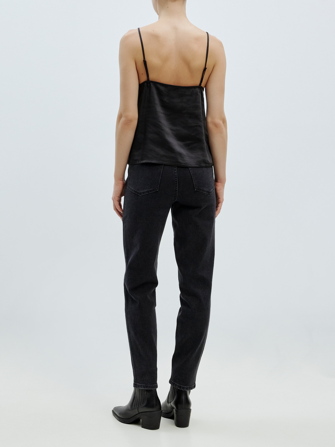 EDITED Producten Blouse 'Jade' Zwart