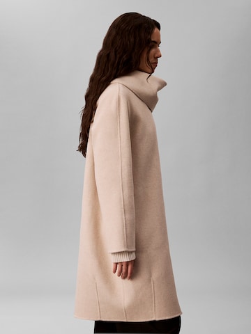 Veste mi-saison Calvin Klein en beige
