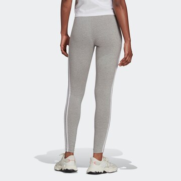 ADIDAS ORIGINALS Skinny Leggings in Grijs