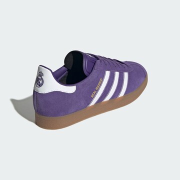 Baskets basses 'Gazelle Manchester United Terrace Icons' ADIDAS ORIGINALS en violet