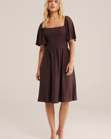 WE Fashion Zomerjurk in Bruin: voorkant