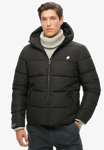 Superdry Jacke in Schwarz: Vorderseite