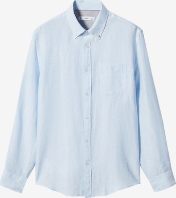 MANGO MAN Regular fit Button Up Shirt 'Avispa' in Blue: front