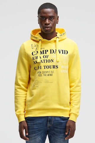 CAMP DAVID Sweatshirt in Yellow: front