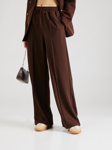 Wide Leg Pantalon 'VIClua' VILA en marron : devant