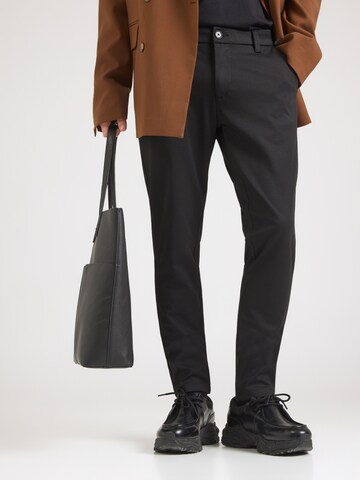 Coupe slim Pantalon 'ONSTHOR' Only & Sons en noir : devant