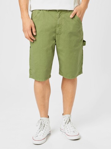 Urban Classics Loose fit Trousers 'Carpenter' in Green: front
