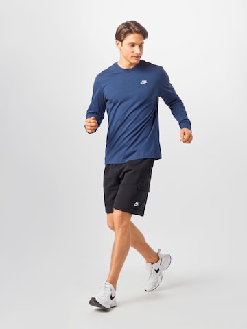 Nike SportswearLoosefit Cargo hlače - crna boja