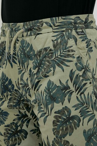 BLEND Regular Trousers in Green