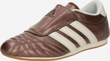 ruda ADIDAS ORIGINALS Batai be raištelių 'TAEKWONDO': priekis