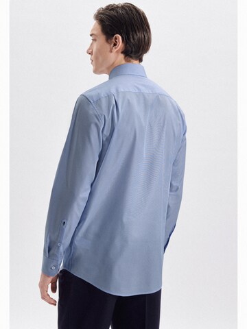 Coupe regular Chemise business SEIDENSTICKER en bleu