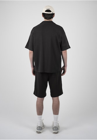 Prohibited - Regular Calças em preto