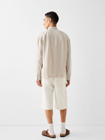 Bershka Regular Fit Hemd in Beige