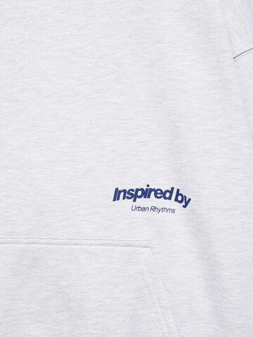 Pull&Bear Sweatshirt 'PACIFIC INSPIRED' in Grijs