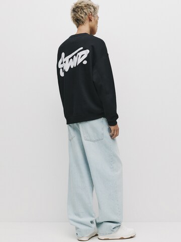 Sweat-shirt 'STWD' Pull&Bear en noir