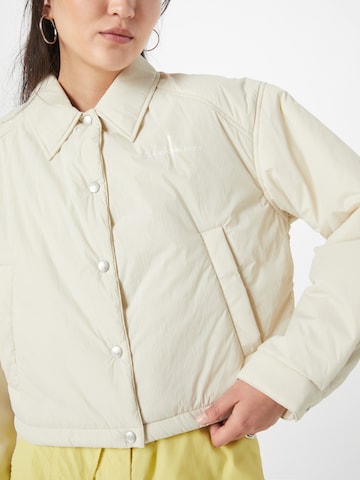 Calvin Klein Jeans Kevad-sügisjope, värv beež