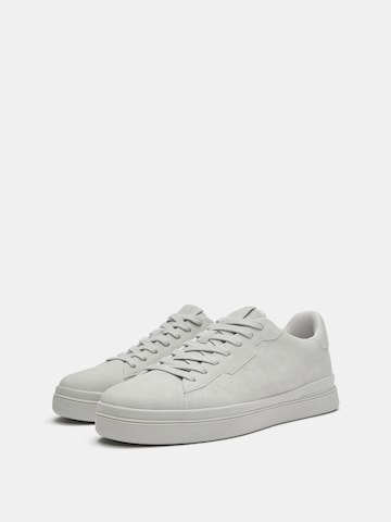 Pull&Bear Trampki niskie w kolorze szary