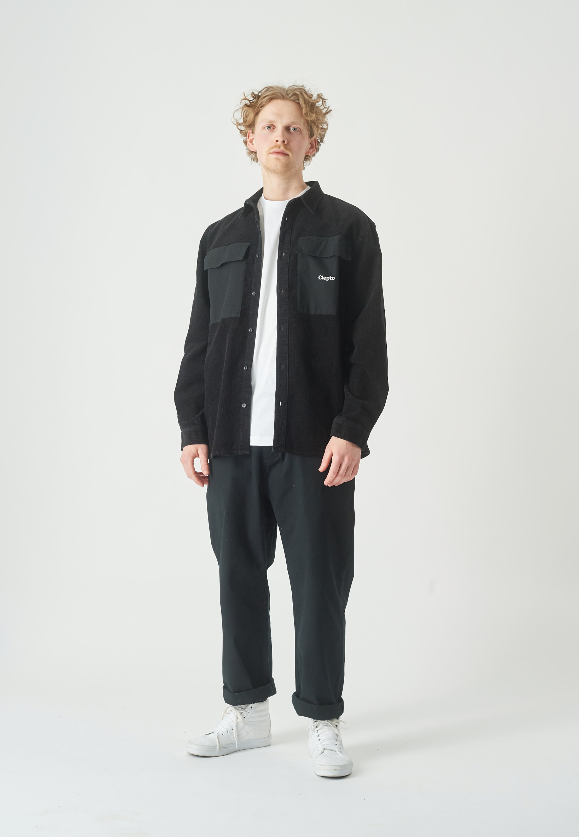 Männer Hemden Cleptomanicx Langarmhemd 'Steezy Cord' in Schwarz - QM78457 Männer Hemden Cleptomanicx Langarmhemd 'Steezy Cord' in Schwarz - QM78457