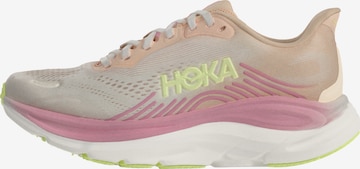 HOKA Juoksukengät 'Clifton 11' värissä oranssi: etupuoli